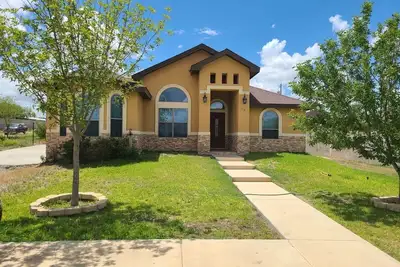 Image de Spacious 4-bedroom house in beautiful Eagle Pass with Ac, WiFi