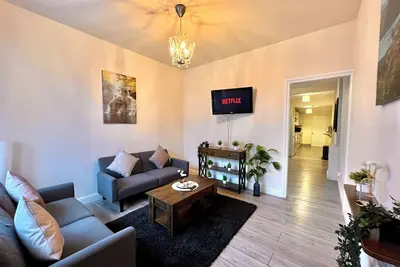Image de Spacious, Cosy & Modern Home w/ Parking, Wi-Fi and Garden