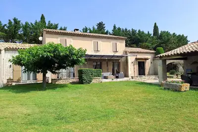 Image de Superbe mas climatisé avec piscine privée, à Saint-Rémy-de-Provence.
