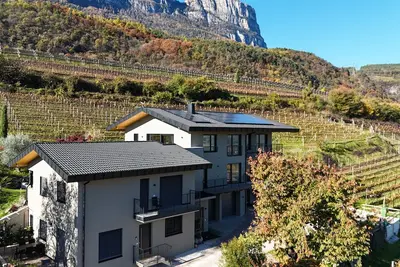 Image de Appartement 'Obergfillhof' avec vue sur les montagnes, terrasse privée et balcon