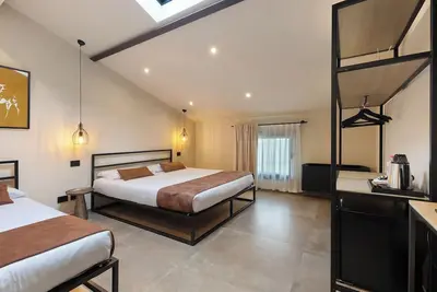 Image de Chambre 'Agr Casa Pezzo Camera Tripla 2' avec Piscine partagée, Wi-Fi et Climatisation