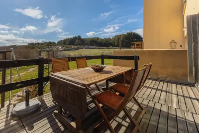 Image de Maison de campagne \"El Arroyuelo I\" avec terrasse privée et Wi-Fi