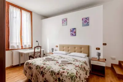 Image de An Oasis in Florence - Roomy Flat with Parking