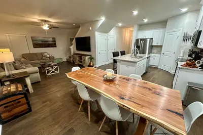Image de Gorgeous Luxury Townhome Rental for Masters & Augusta National Women's Amateur