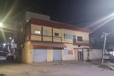 Best Homestay with Spacious 9-bedroom Villa in welcoming Prayagraj with Ac