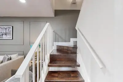 Image de Brand New Renovation, Lower Greenville, 2 Bed 2. 5 Bath, Walkable, Parking Spot