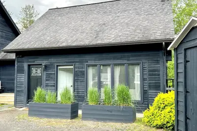 Image de Cozy 2bdrm w/ Pond View - Best Location!