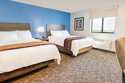 Image de Spacious Room with Kitchen and Amenities Near Mountain America, Pet-Friendly