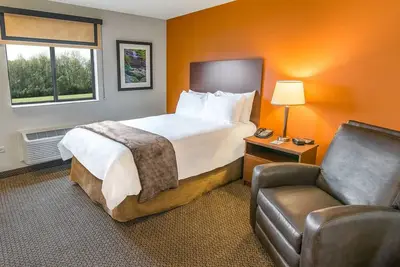 Image de Comfort & Convenience: North Las Vegas Room with Kitchen! Near Cheyanne Square!