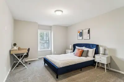 Image de Elite at Cityview 32a I Spacious 2 Bed 2 Bath