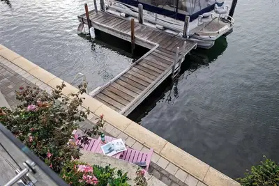 Image de Kid-Family Friendly • Canal Retreat • Private Jetty