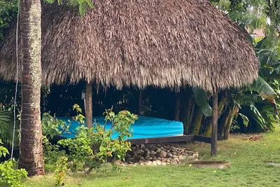 9br/11ba Villa: Outdoor Jacuzzi, Billiard & Beach Access