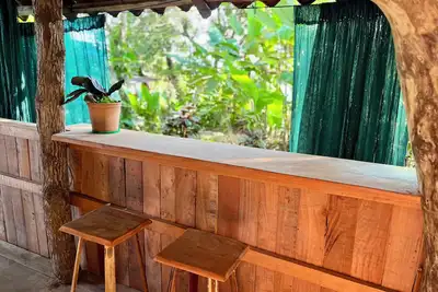 Image de Rustic open-air cabin in nature, local BnB