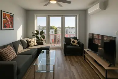 Image de Penthouse de luxe à deux étages à Brooklyn avec balcon et terrasse privée