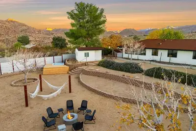 Image de Coyote Haus- Big Private Yard\/Close to Jt Entrance