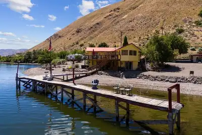 Image de Secluded Snake River Retreat – Private Dock Epic Views - Chukar Flats Fish Hunt