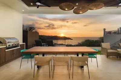 Image de Jaw dropping view. New 4-bedroom house with en suite bathrooms. Private pool. Ac