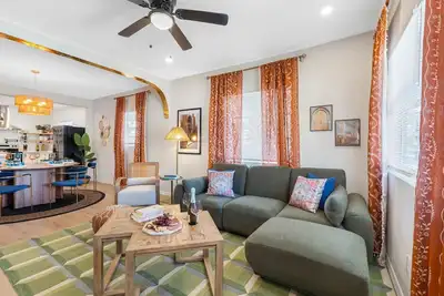 Image de Spacious 4br with Bbq & Relaxing Backyard Patio 7 Minutes from Ybor Highlights