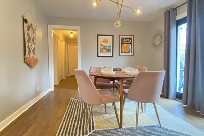 Image de Cozy Nashville Home 3br - Stylish Vibes & Dog Yard