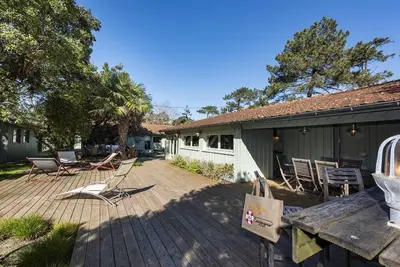 Image de Superbe maison dans les 44ha en 2nd ligne au Cap-Ferret