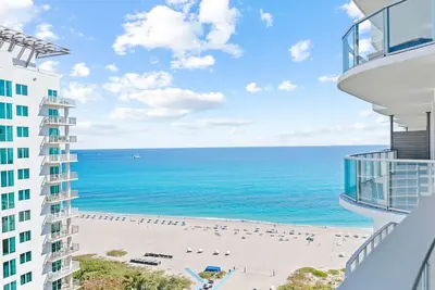 Image de High Rise Ocean View Condo 2br 2. 5ba