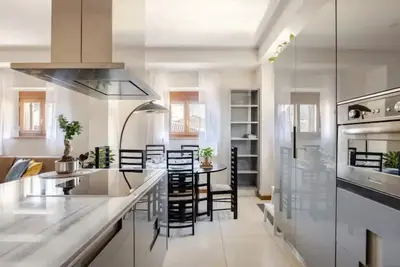 Piazza Brà - raffinato 130 mq con 2 suite