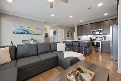 Image de Spacious 6-Person Condo in The Nations, Nashville
