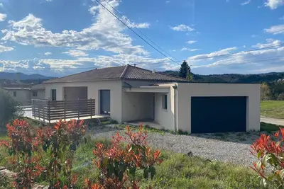 Image de Maison 3 chambres + piscine en sud Ardèche au coeur des vignes, proche rivières