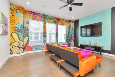 Image de Prolific 3br | Dwntwn | Med Ctr | Nrg | Wifi