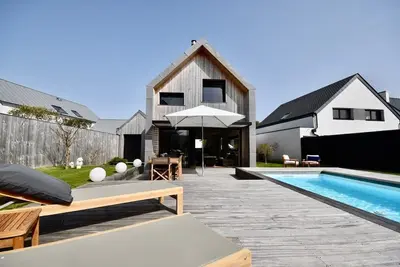 Image de Kerguillé, villa avec piscine