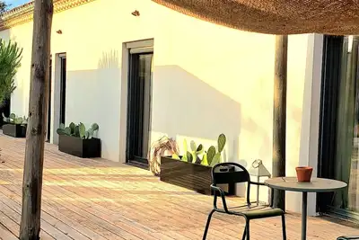 Image de Maison d'architecte climatisée, piscine chauffée location du samedi au samedi