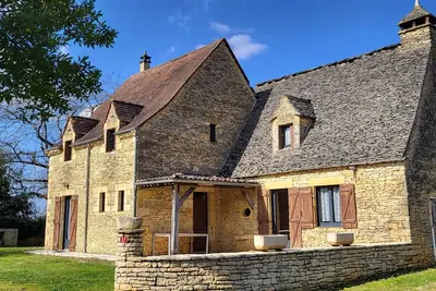Image de La Croix. . . . . Belle maison Périgourdine