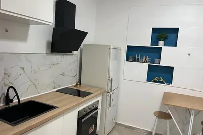 Image de ✨ Studio de standing meublé – Le Gosier, Bas du Fort ✨
