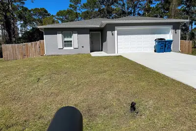Image de Pet friendly and wheelchair accessible, great place with lots of room.