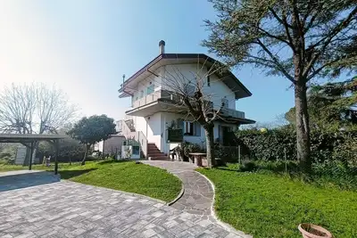Image de At Lanfranco'S House