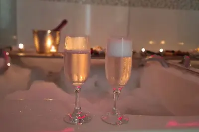 Image de Our House Apart - With Jacuzzi