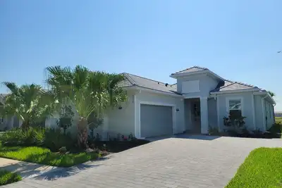 Image de Terrific Golf/ Pool/ Hot Tub Home at The National in Ave Maria, Fl
