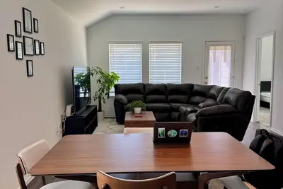 Image de 3-bedroom house in fabulous Spring with Ac, fitness room, WiFi
