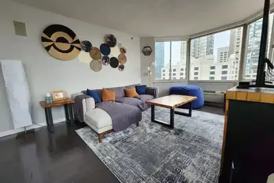 Image de Chic 2-bedroom apartment with Manhattan views!