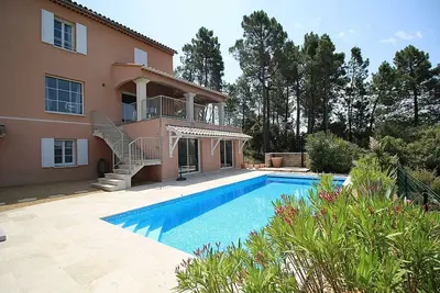 Image de Villa 6p. avec piscine chauffée, à Mérindol-les-Oliviers, Drôme provençale
