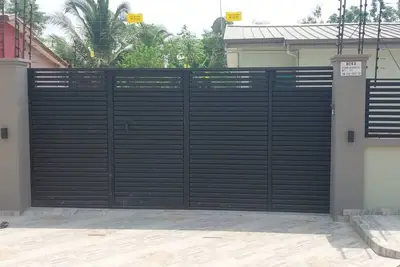 Image de Newly renovated 2-bedroom house in Ghana-Danfa with Ac, WiFi. Enjoyable getaway