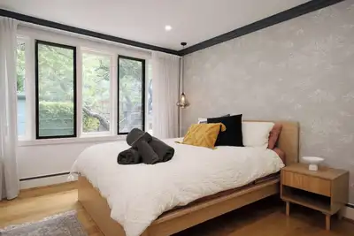 Image de Alf and Lisa's Luxury Glebe House - 2br, 2ba With Free Lockup Parking