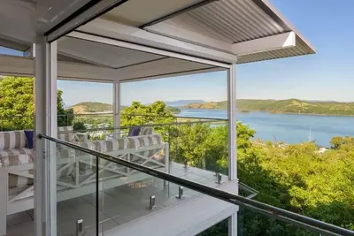 Image de Oasis 24. .