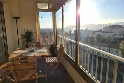 Image de Magnifique 2 pièces Cannes avec vue mer imprenalbe