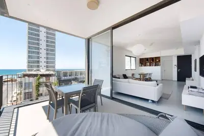 Image de Modern Sea view 2br near Beach Club by HolyGuest