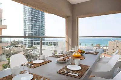 Image de Luxurious 5br Banana Beach Sea View by HolyGuest
