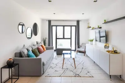Image de Peaceful 2br in Noga by HolyGuest