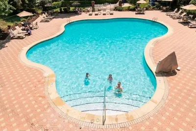 Image de Charming 1-bedroom resort in historic Williamsburg with WiFi, fitness room