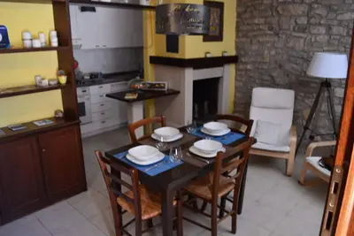 Image de Francis House Family