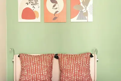 Image de Lovely and bright studio in Montmartre